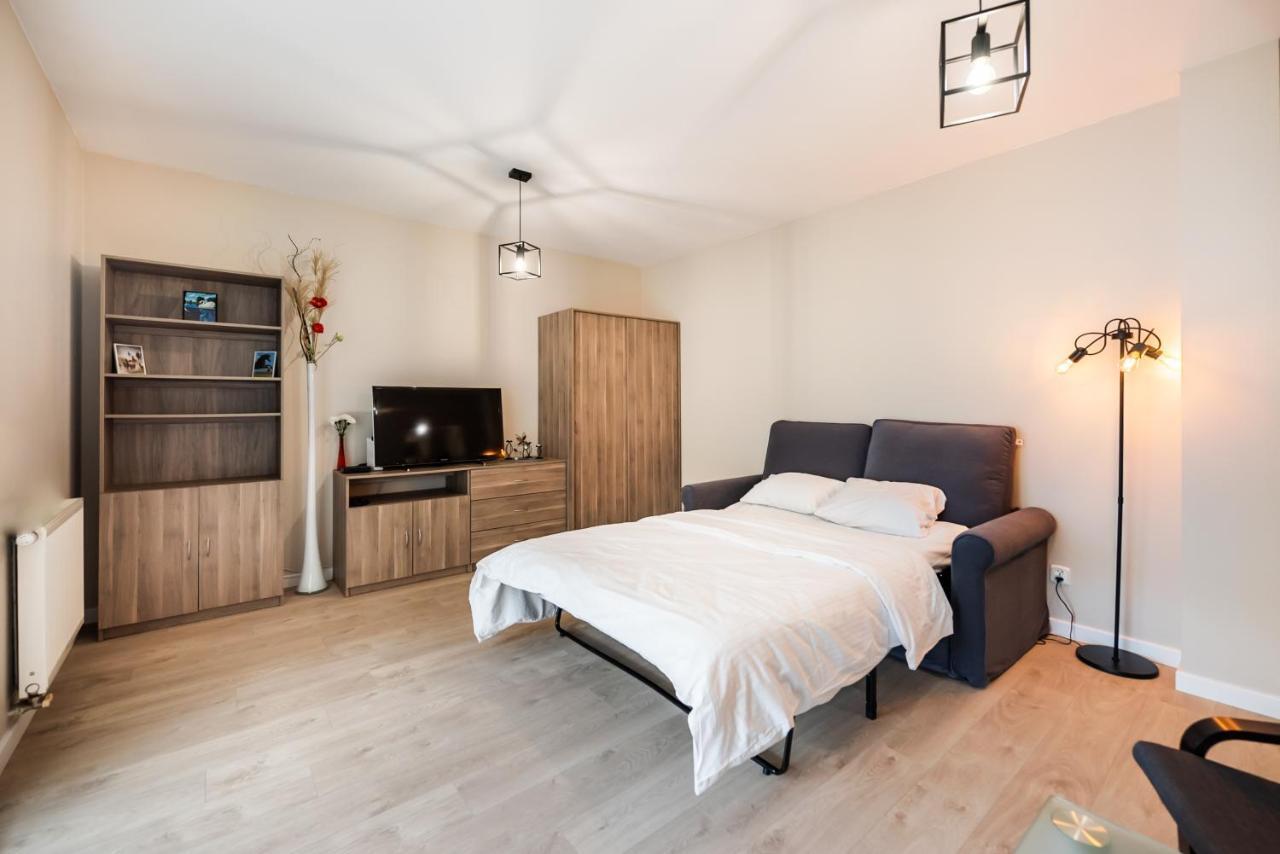 Ursus Pleasant Apartment 华沙 外观 照片